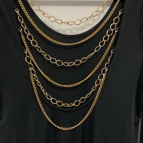 Venus Chainlink Detail Black Dress - Picture 7 of 9